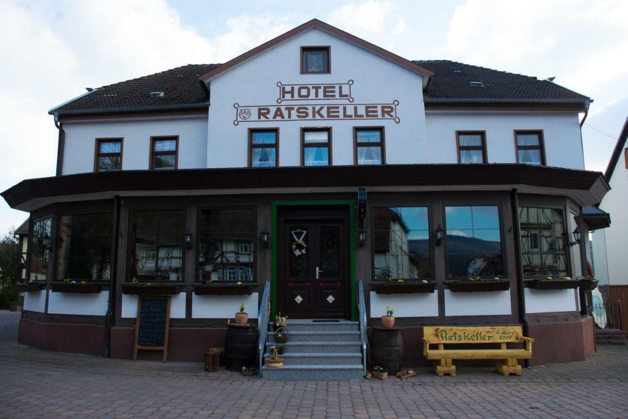 Hotel Ratskeller Neustadt/Harz ภายนอก รูปภาพ