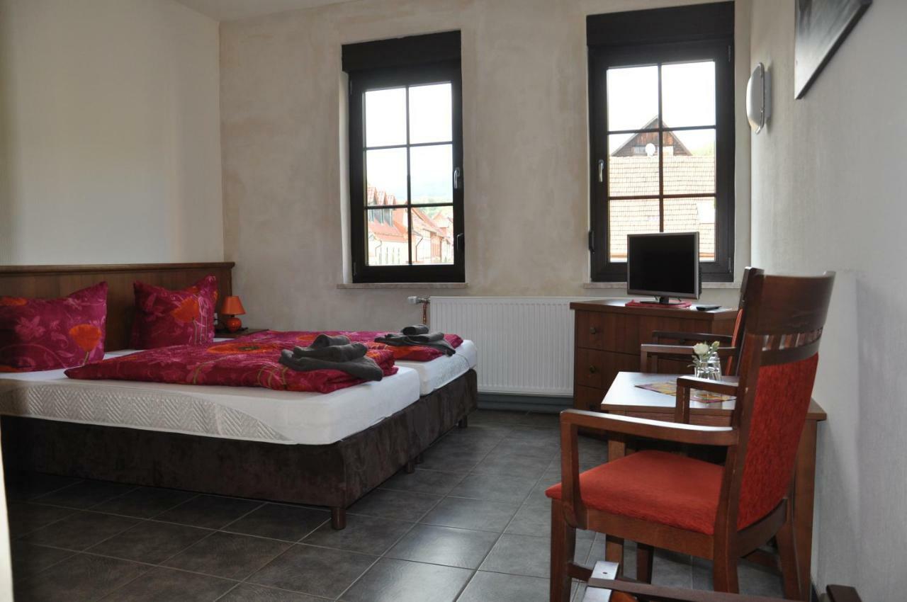 Hotel Ratskeller Neustadt/Harz ภายนอก รูปภาพ